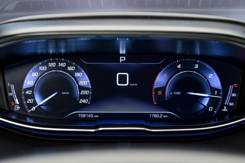 Peugeot 5008 2019 8/13