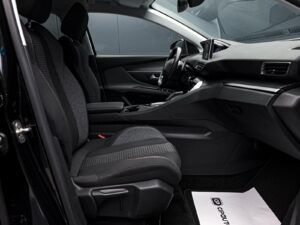 Peugeot 5008 2019 6/13