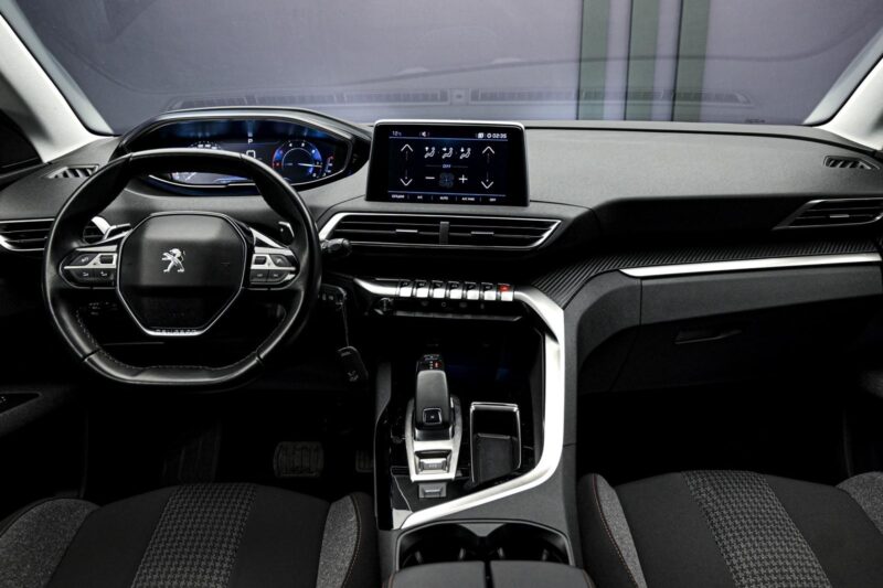 Peugeot 5008 2019 5/13