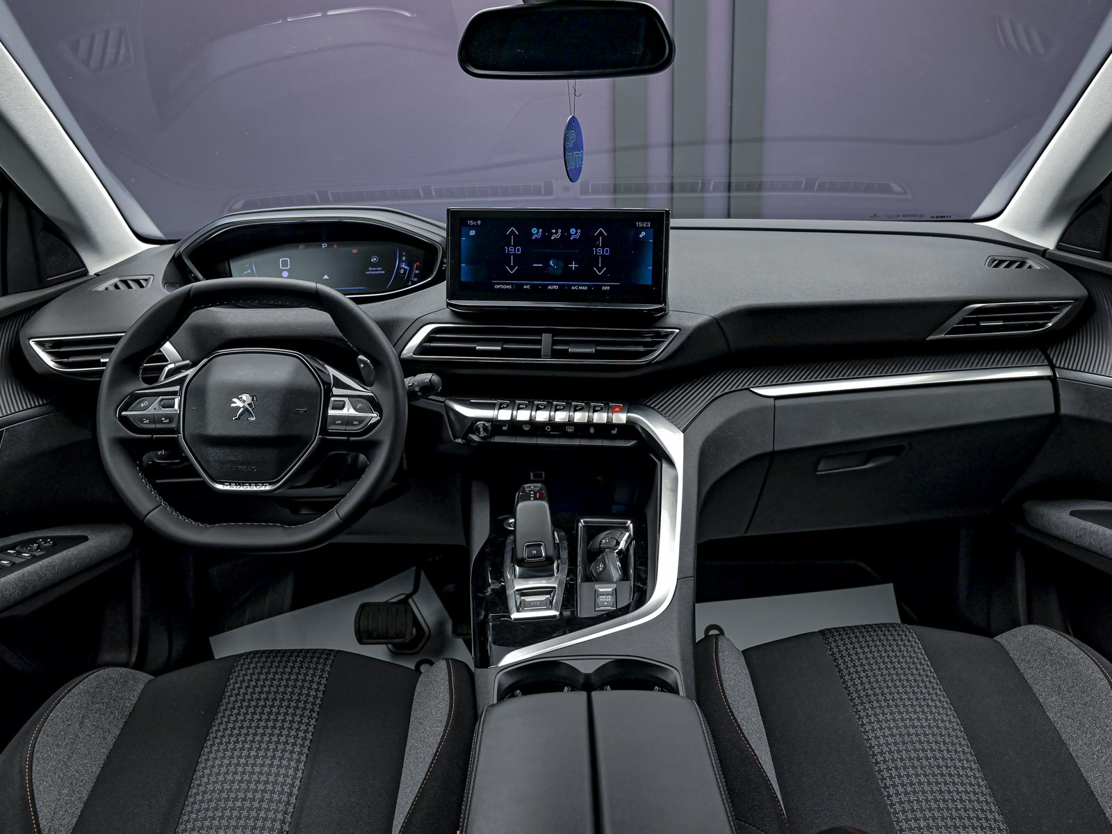 Peugeot 5008 2021 5/13