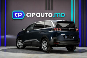 Peugeot 5008 2022 2/14