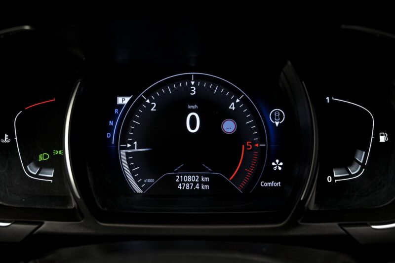 Renault Grand Scenic 2017 8/14