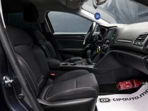 Renault Megane 2019 6/11