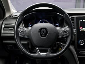 Renault Megane 2019 9/11