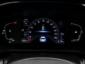 Renault Megane 2020 8/12