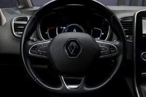 Renault Scenic 2017 9/14