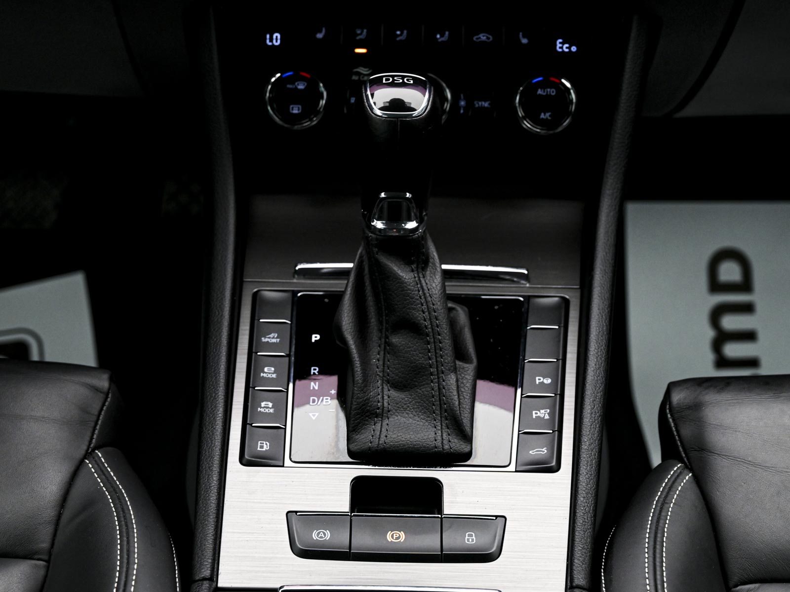 Skoda Superb iV2020 12/15