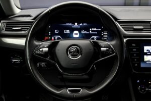 Skoda Superb iV2020 9/15