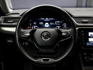 Skoda Superb iV2020 9/15