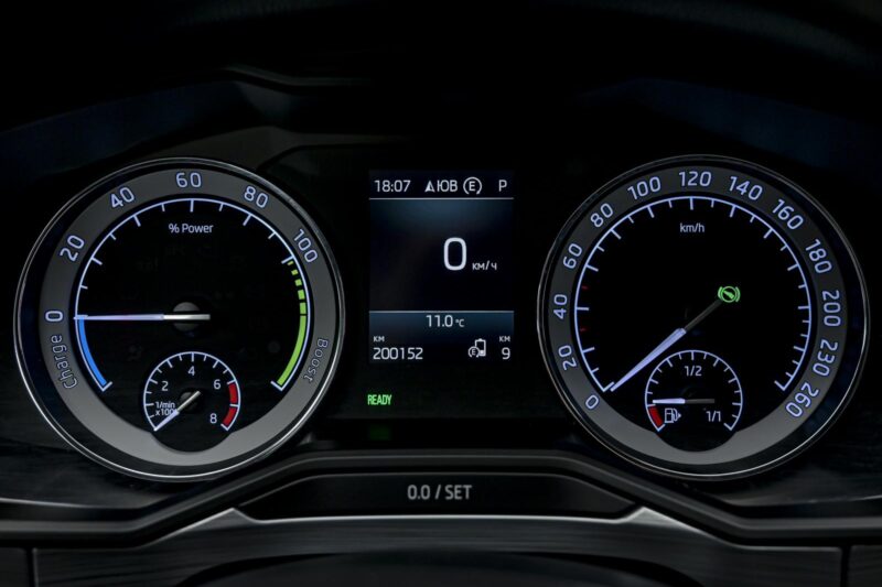 Skoda Superb 2020 8/15