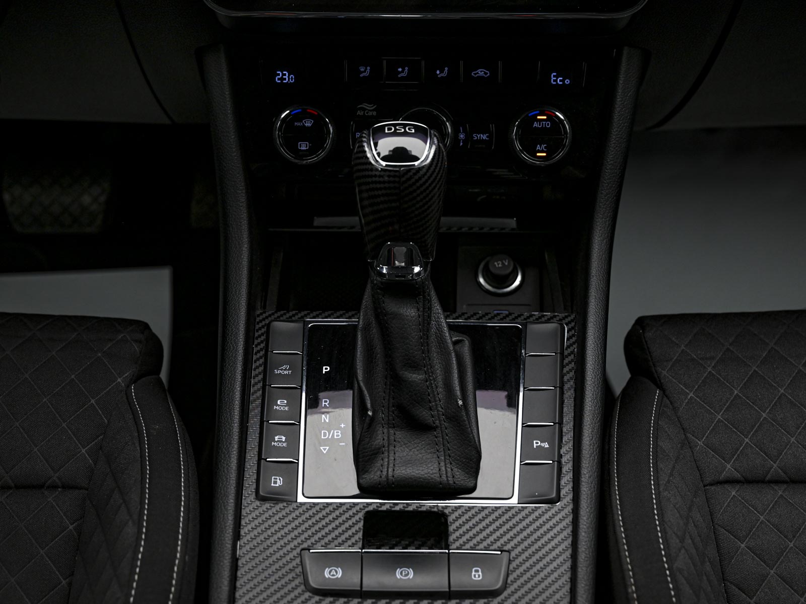 Skoda Superb 2021 11/13