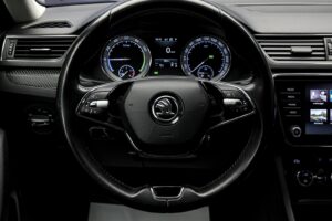 Skoda Superb 2021 9/13