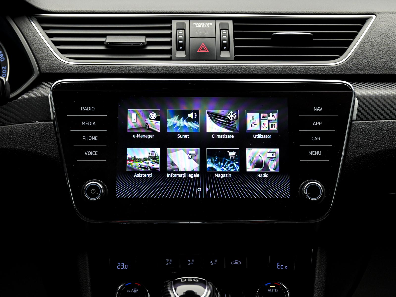 Skoda Superb 2021 10/13