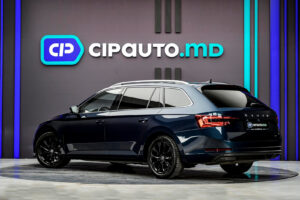 Skoda Superb 2021 2/13