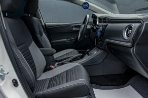 Toyota Auris 2016 6/13