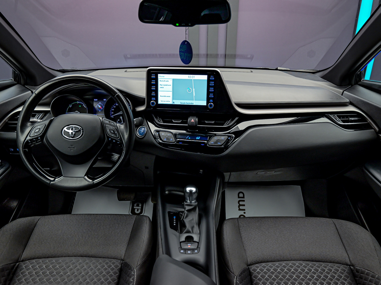 Toyota C-HR 2019 5/13