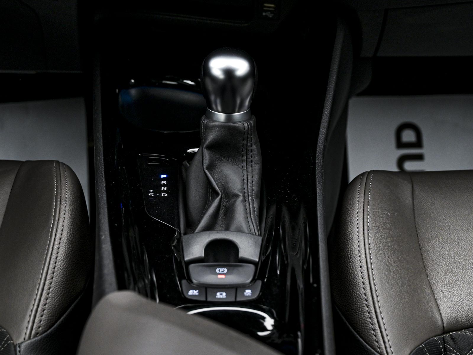 Toyota C-HR 2020 12/14