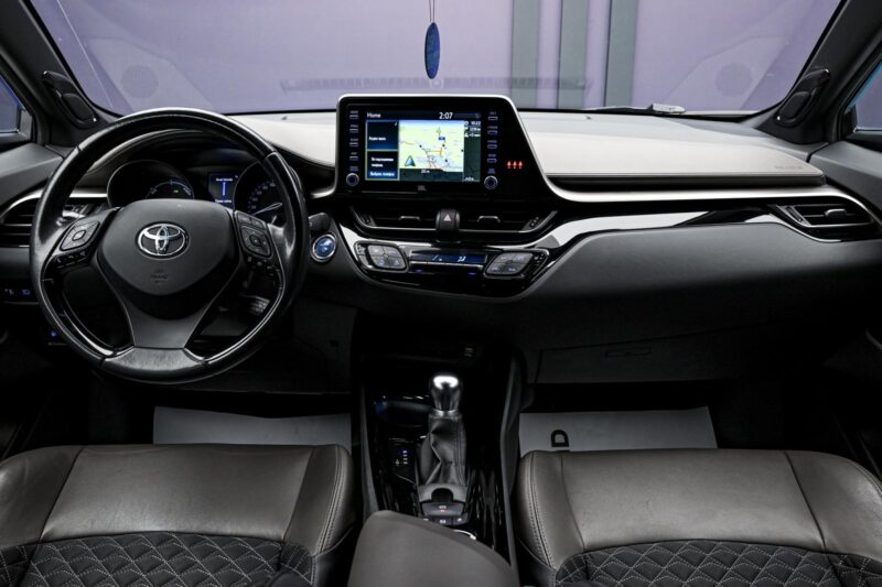 Toyota C-HR 2020 5/14