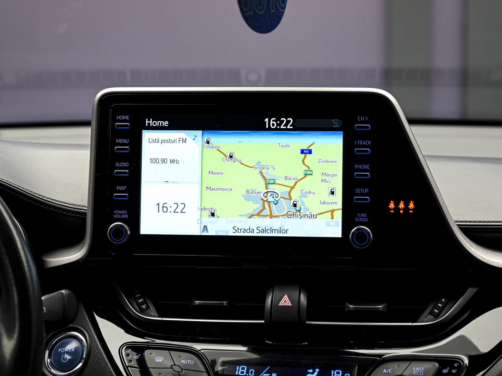 Toyota C-HR 2021 10/14