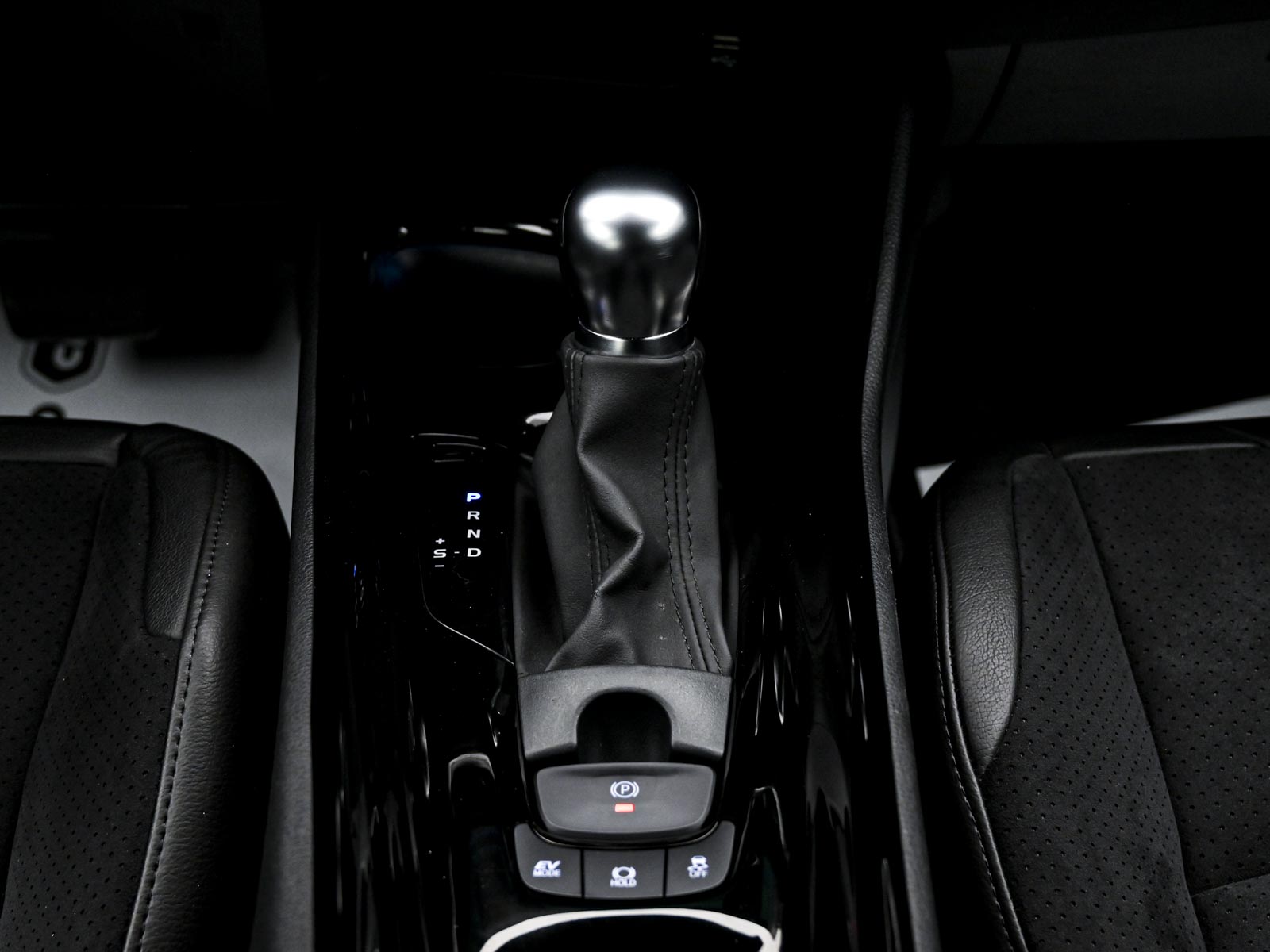 Toyota C-HR 2022 11/14