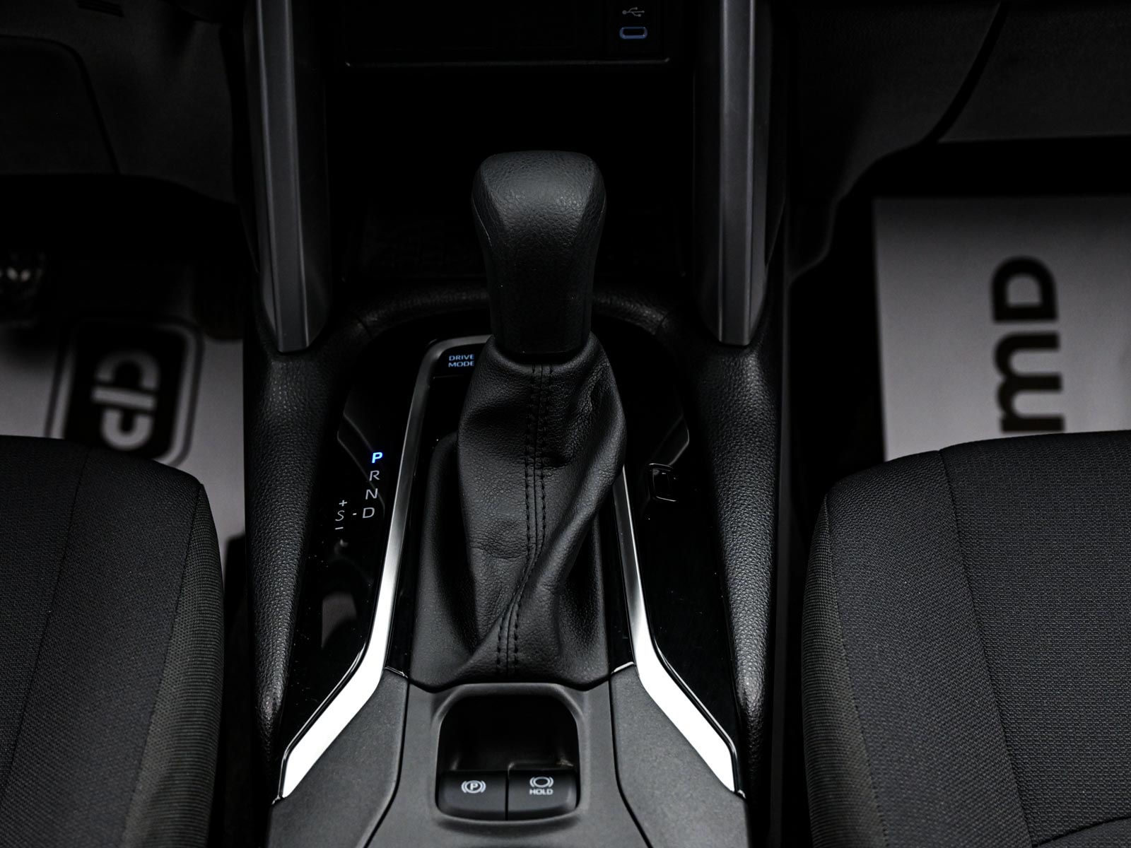 Toyota Corolla Cross 2025 12/13