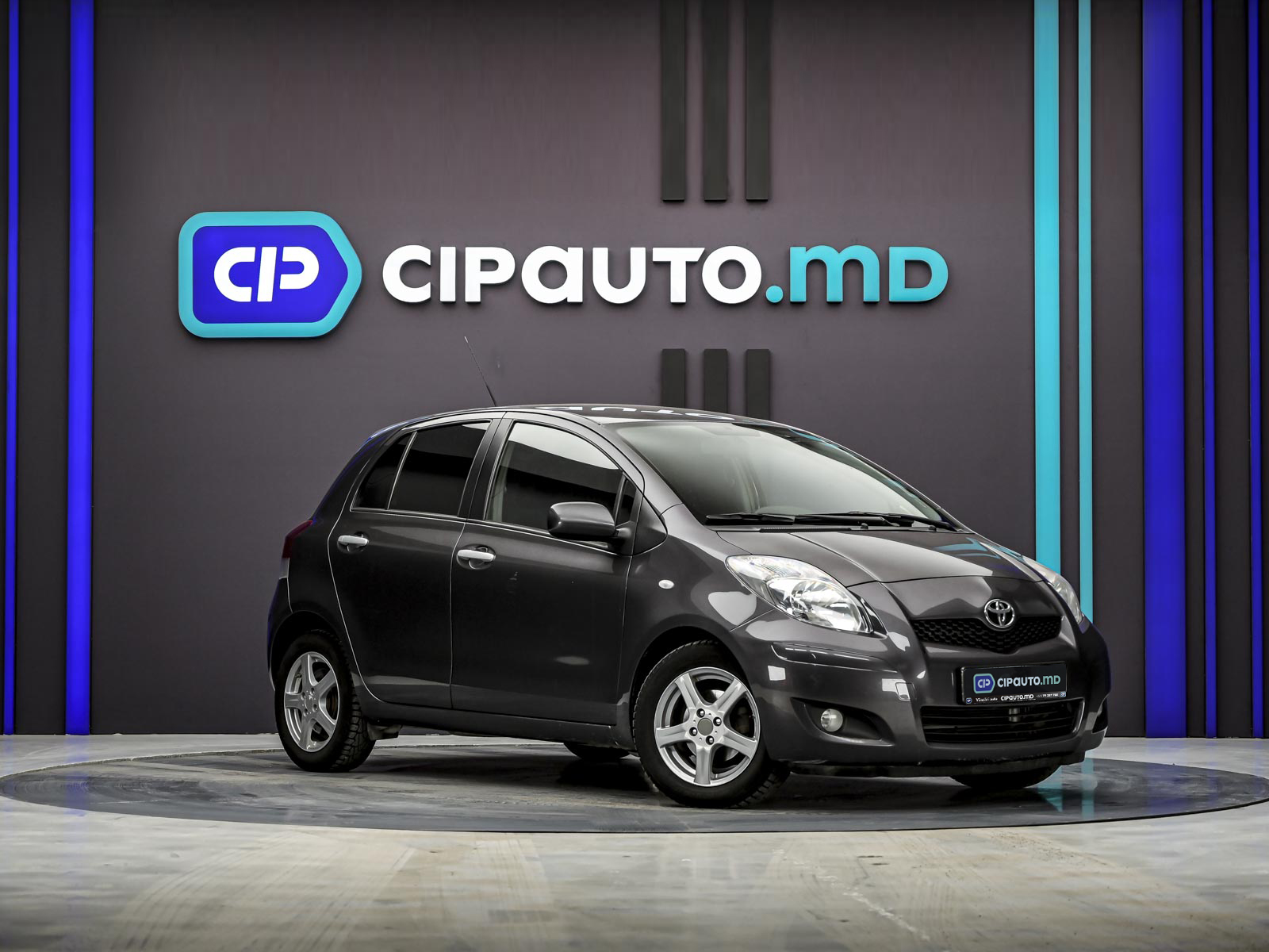 Toyota Yaris 2011 4/12