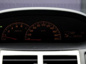 Toyota Yaris 2011 8/12