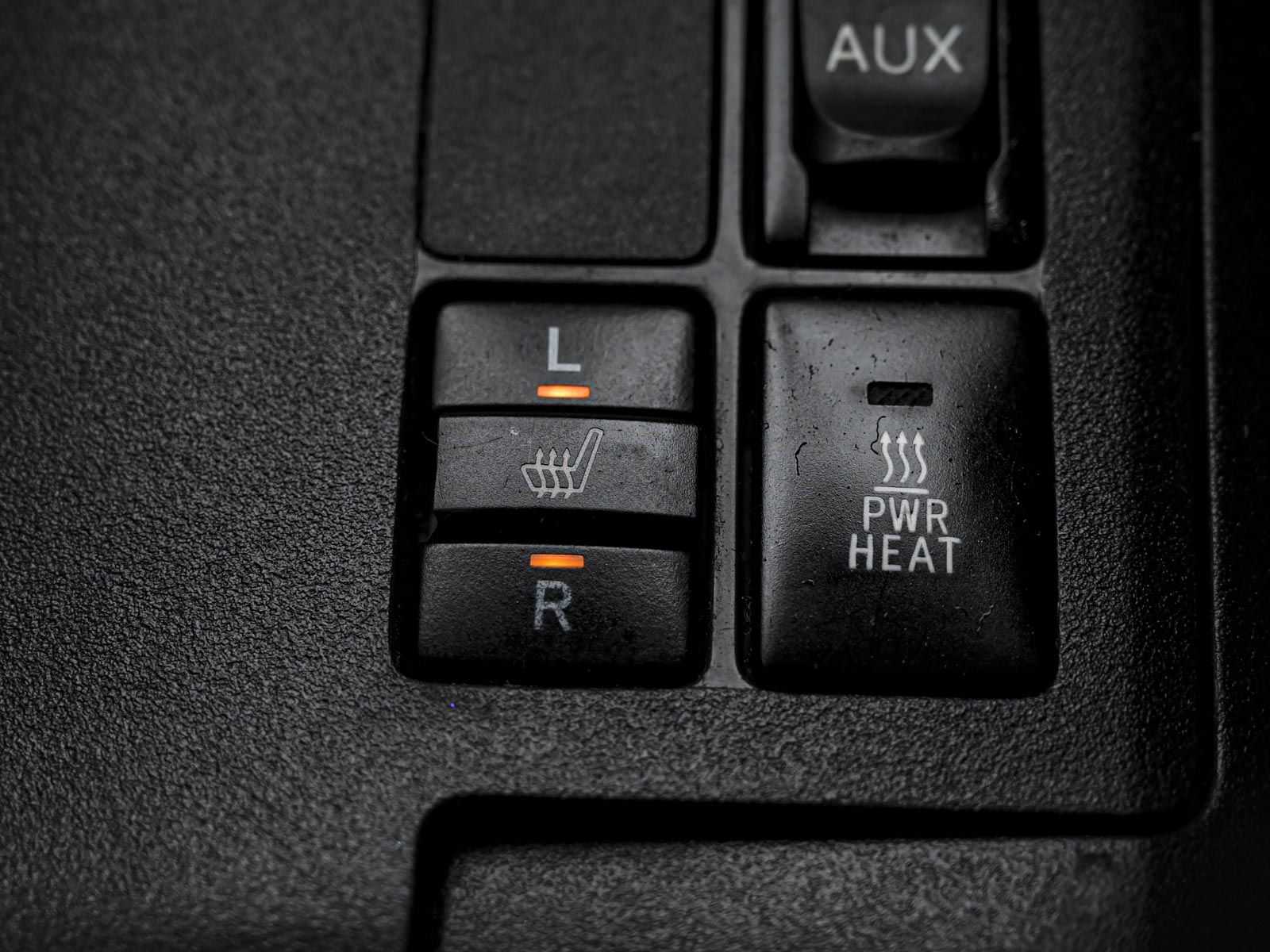 Toyota Yaris 2011 12/12