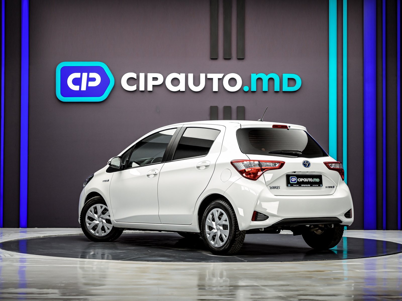 Toyota Yaris 2018 2/12