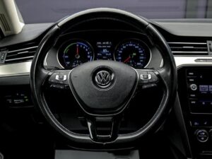 Volkswagen Passat GTE2017 9/13