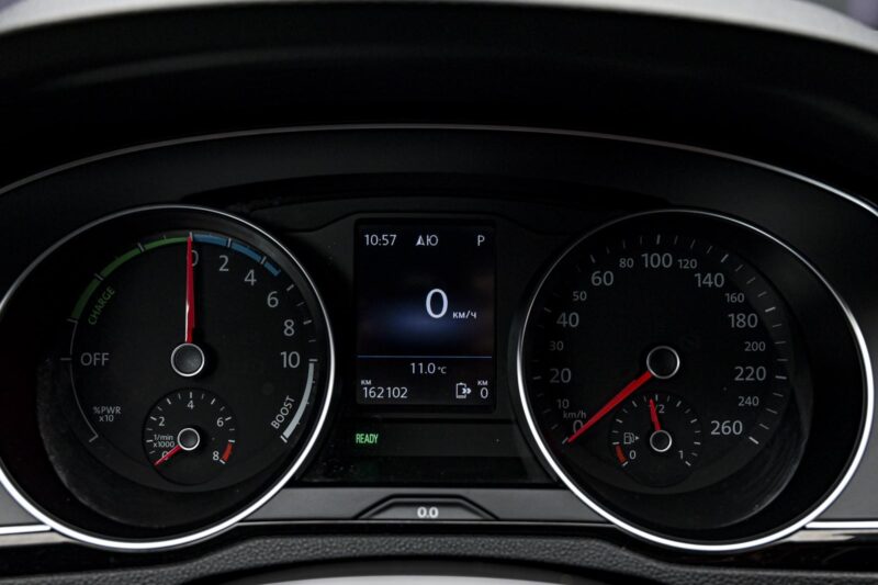 Volkswagen Passat GTE2017 8/13