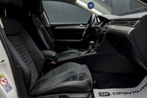 Volkswagen Passat GTE2017 6/13