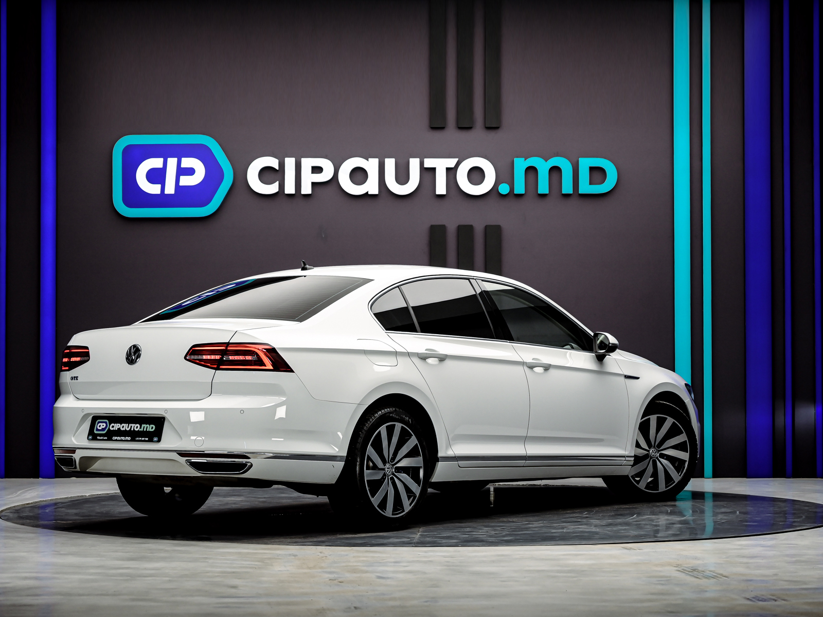 Volkswagen Passat GTE2017 3/13