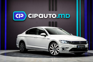 Volkswagen Passat GTE2017 4/13