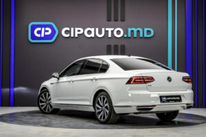 Volkswagen Passat GTE2017 2/13