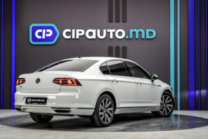 Volkswagen Passat GTE2017 3/13