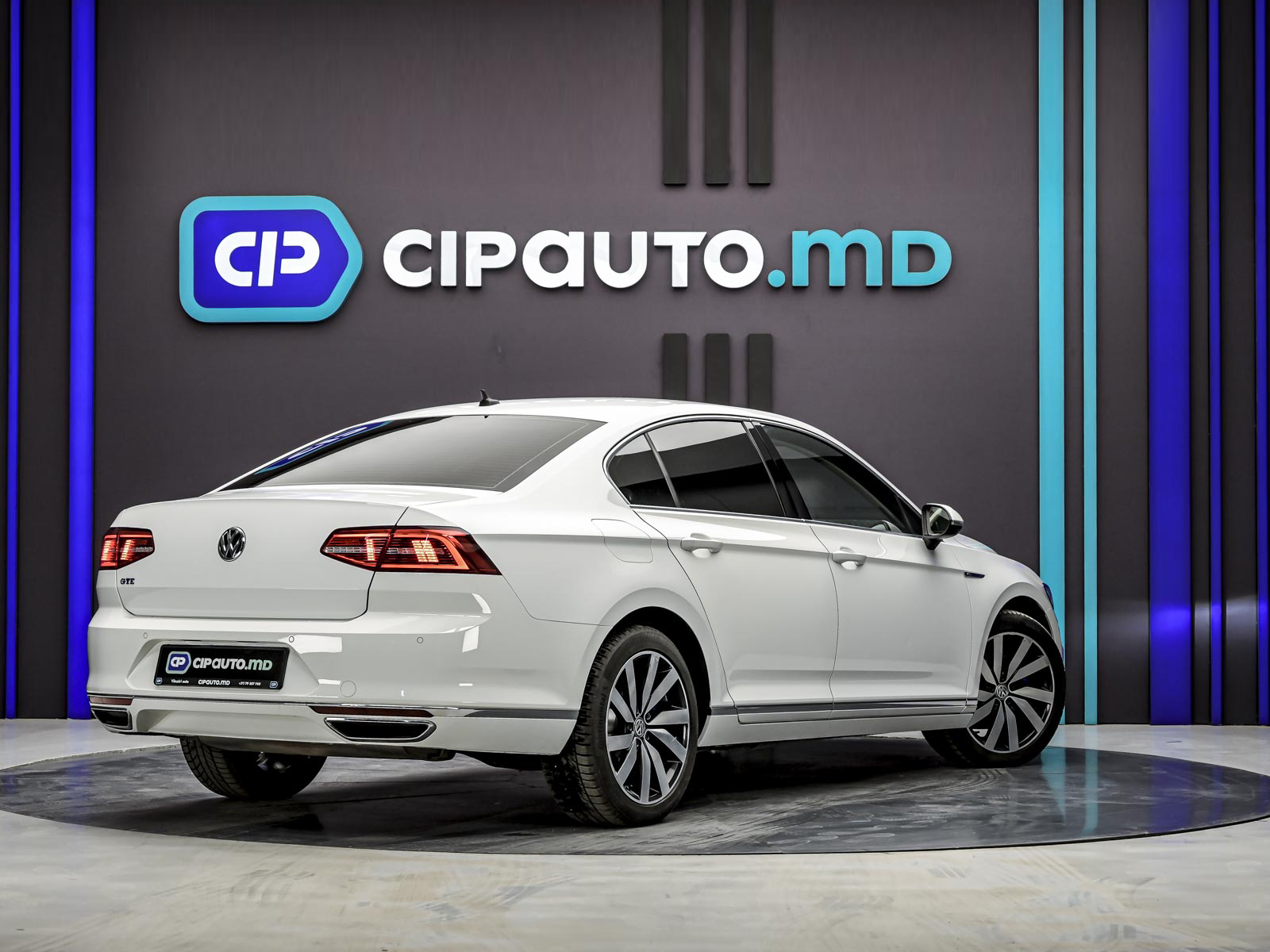 Volkswagen Passat GTE2017 3/13