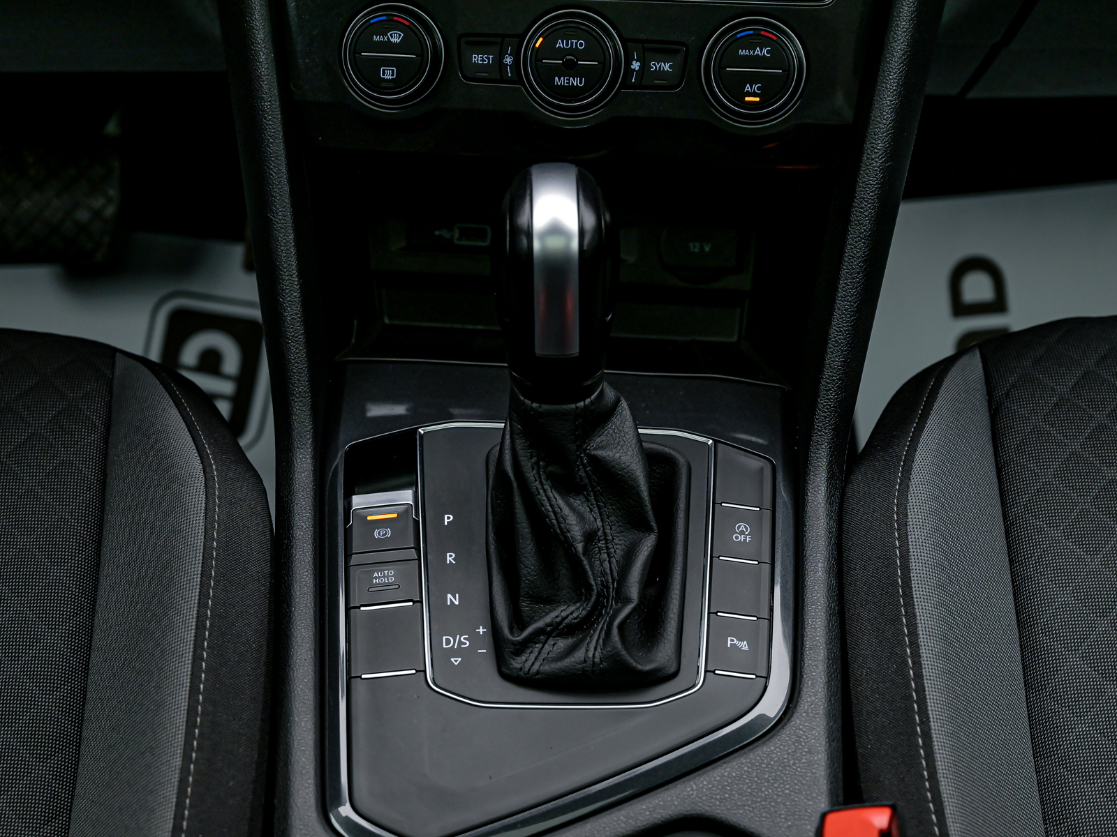 Volkswagen Tiguan 2019 10/13