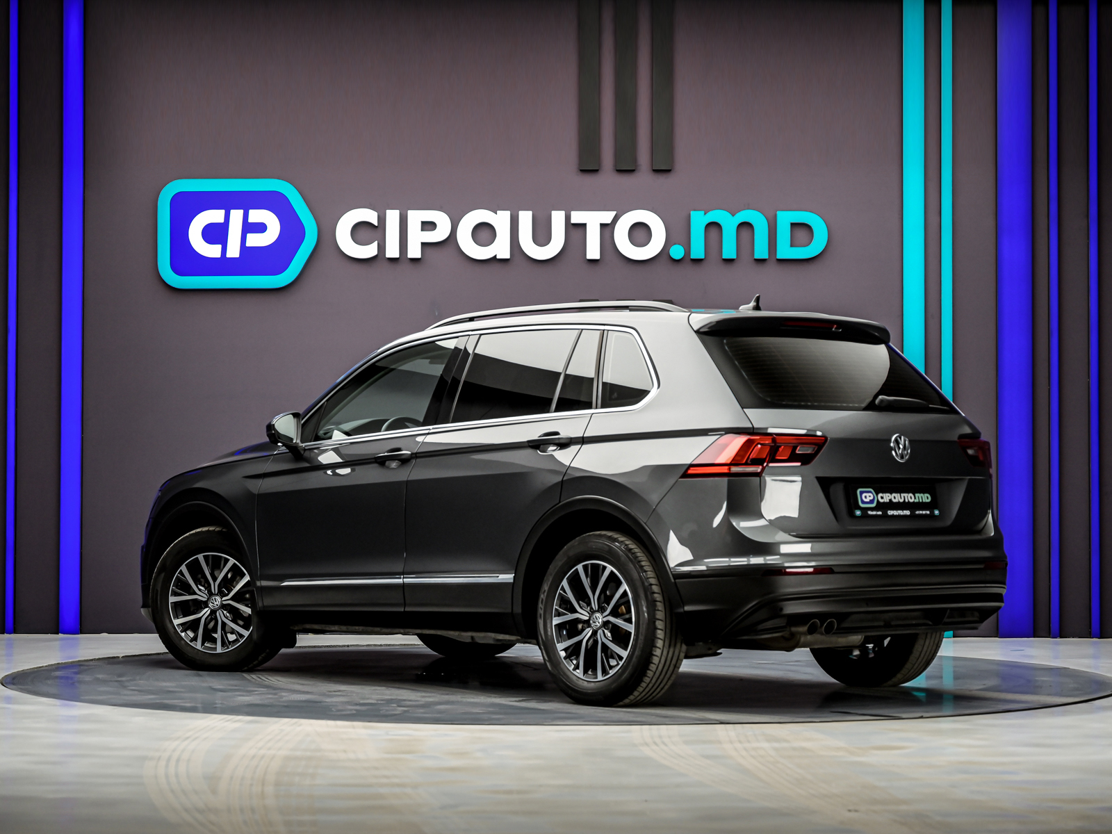 Volkswagen Tiguan 2019 2/13