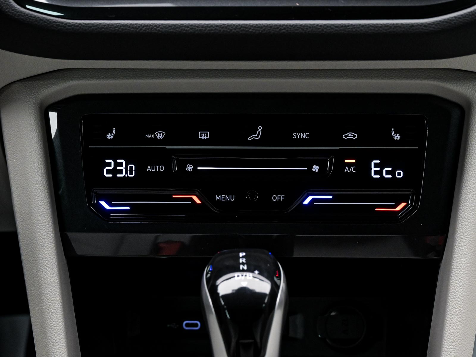 Volkswagen Tiguan 2022 11/16