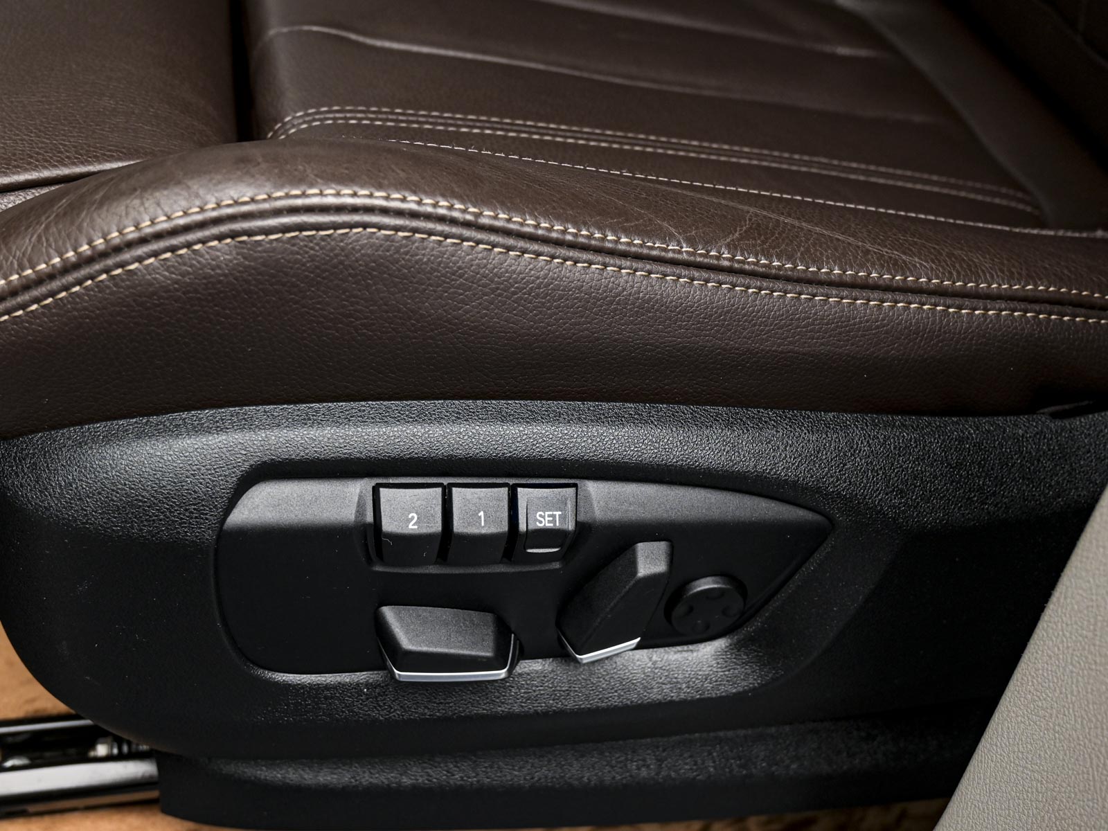 Volkswagen Transporter 2018 13/14