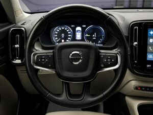 Volvo XC40 2020 9/14
