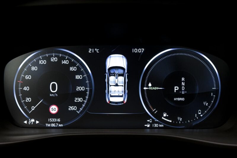 Volvo XC40 2020 8/14