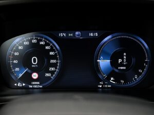 Volvo XC40 2021 8/13