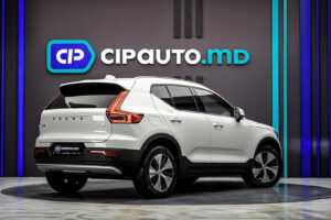 Volvo XC40 2021 3/13
