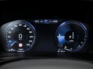 Volvo XC40 2021 8/14