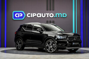 Volvo XC40 2021 4/14