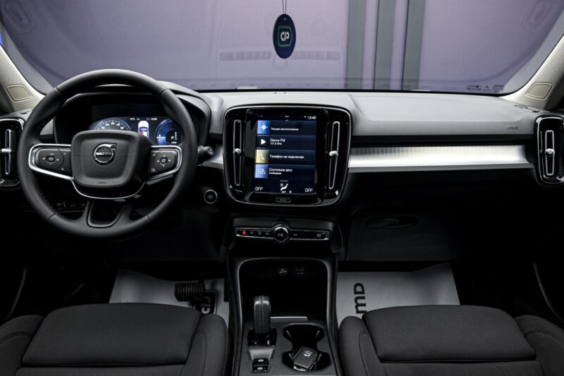 Volvo XC40 2021 5/14