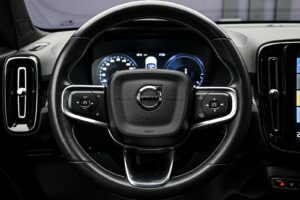 Volvo XC40 2021 9/13
