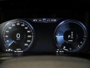 Volvo XC40 2021 8/13